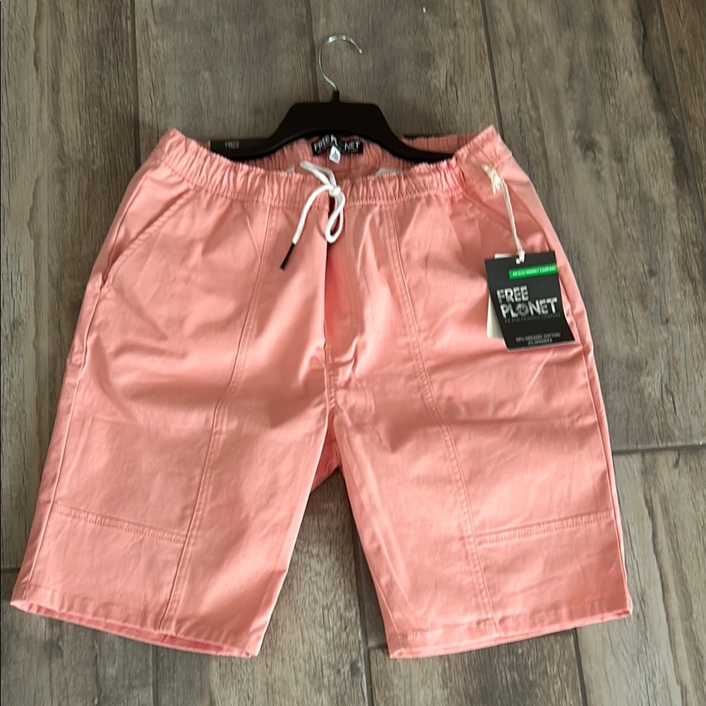 Free Planet Peach Casual Shorts